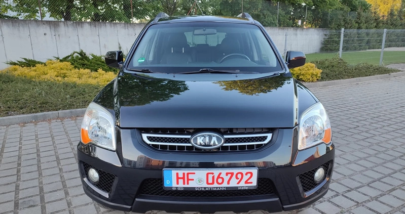 Kia Sportage cena 24900 przebieg: 141000, rok produkcji 2010 z Kostrzyn małe 781